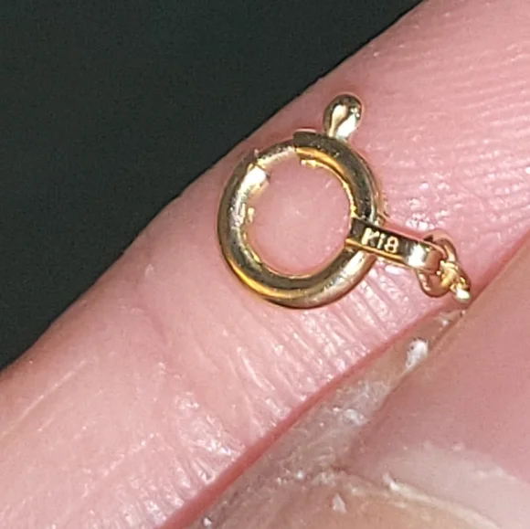 Chic Clover Charm Bracelet in Gold and Multi-Color - Picture 11 of 15